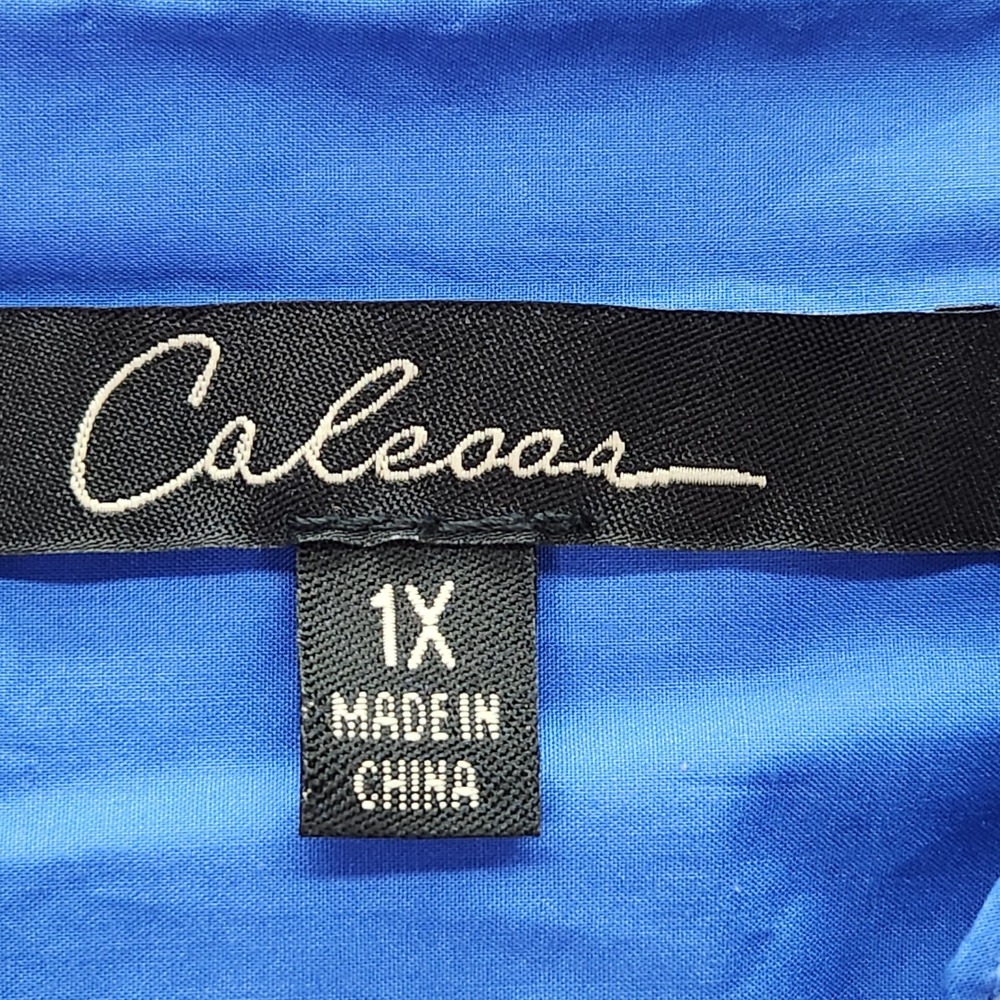 Calessa 2X Cobalt Blue Embroidered Split VNeck 3/4 Sleeve Button Front Shirt New - Picture 4 of 11